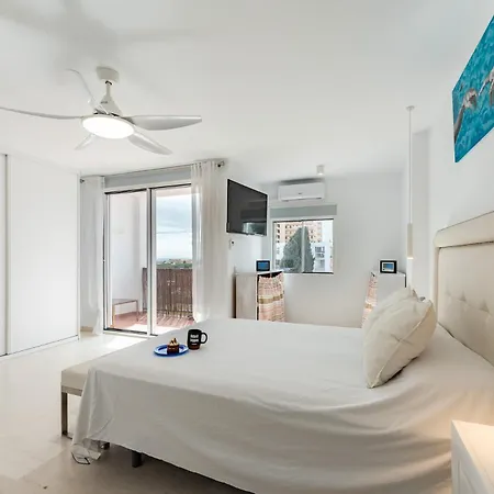Ct 376 - Faro's Calypso Duplex Penthouse - Walking Distance To Apartment Sitio de Calahonda