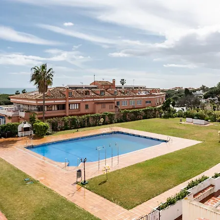Ct 376 - Faro's Calypso Duplex Penthouse - Walking Distance To